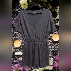 Zenana | Charcoal Gray V-Neck Romper | XL | Pockets